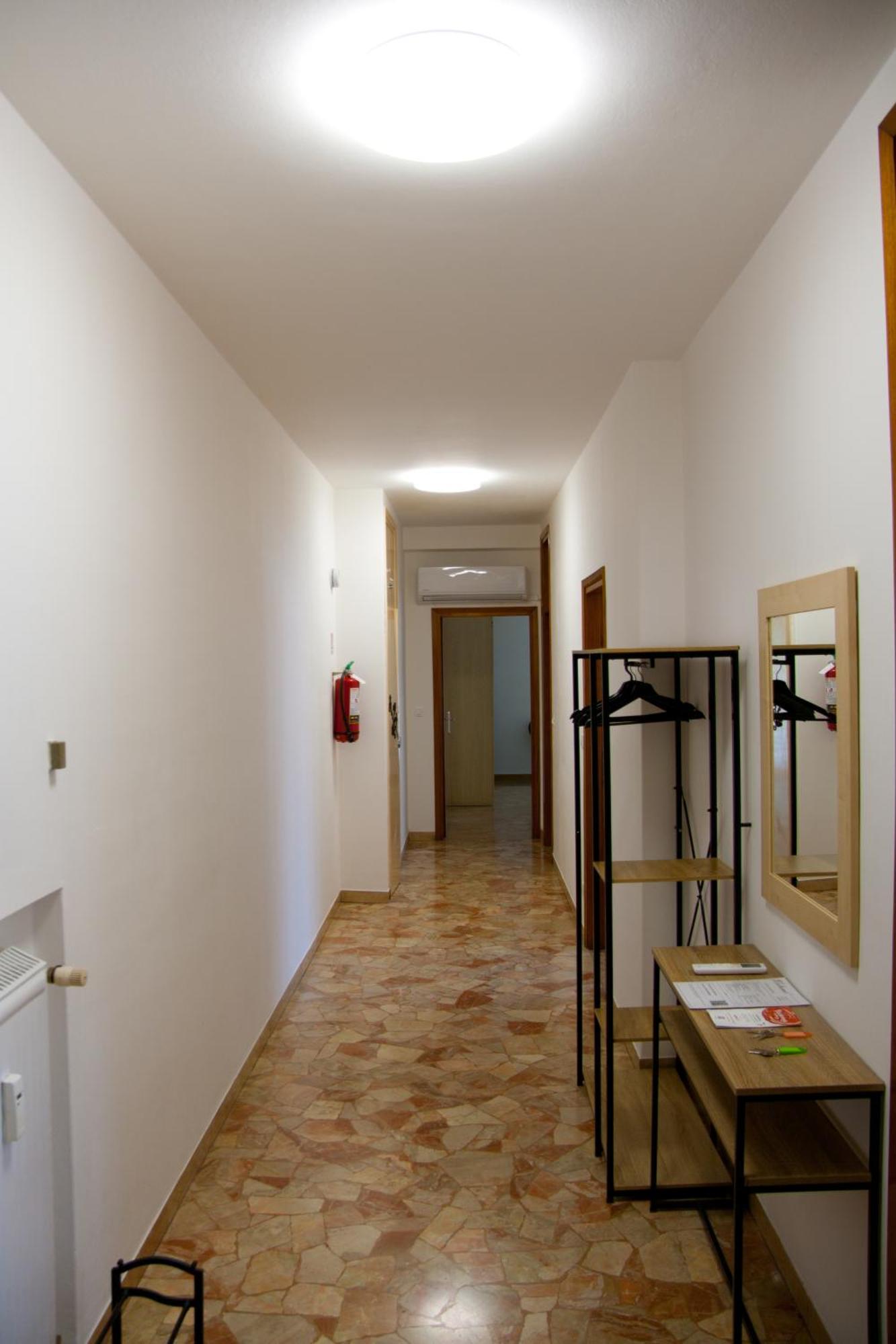 Apartment Elisa 12 Minutes From Venice, Free Wi-fi Included